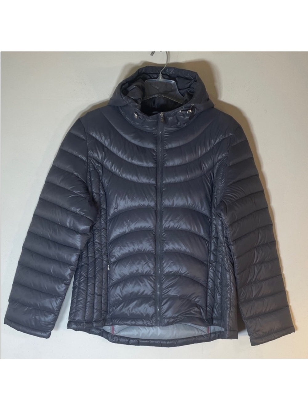 NEW! Andrew Marc Packable Premium Down Quilted Hooded Puffer Jacket. XXL.